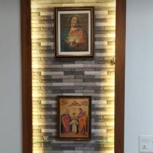 Meet your Posher, Jijo